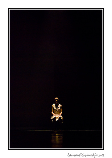 Festival Les Arts en Sc�ne 2008&nbsp;-&nbsp;Association ELANS Toulouse - L�instant - Chor�graphie : Dalila Miranda Ramos