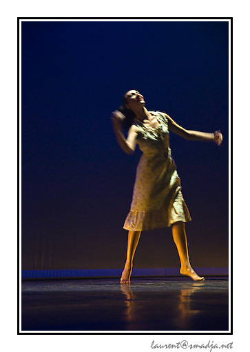 Festival Les Arts en Sc�ne 2008&nbsp;-&nbsp;Association ELANS Toulouse - L�instant - Chor�graphie : Dalila Miranda Ramos