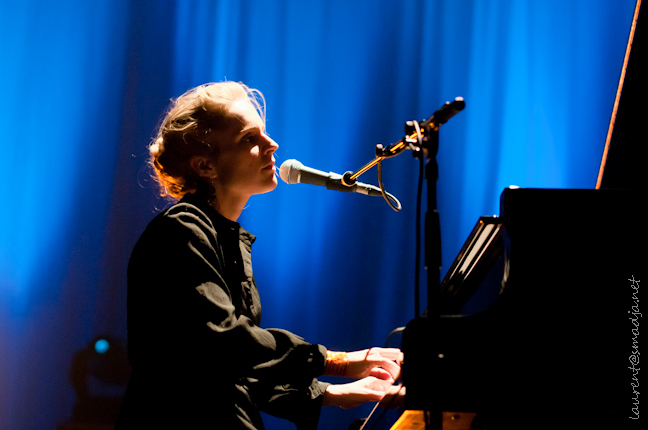 AGNES OBEL - Le BIKINI - septembrre 2011 - 