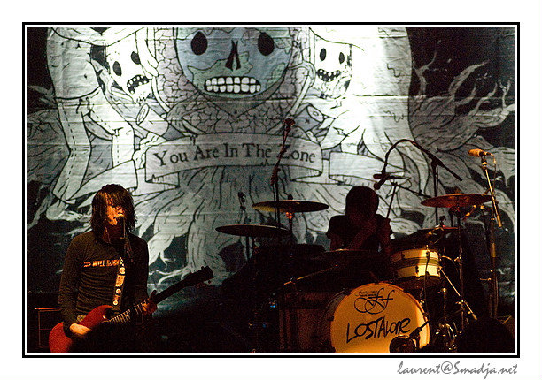 LostAlone&nbsp;-&nbsp;Steven Battelle (Vocals/Guitar) - Mark Gibson (Drums/Vocals) -Tom Kitchen (Bass/Vocals)