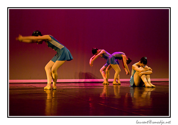Festival Les Arts en Scène 2008&nbsp;-&nbsp;Ecole VM DANCE STUDIO  Toulouse - « Bubbles » - Chorégraphie : Vinciane et Mathew Madsen