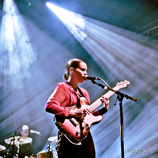 Anna CALVI - LE BIKINI TOULOUSE - Septembre 2011&nbsp;-&nbsp;