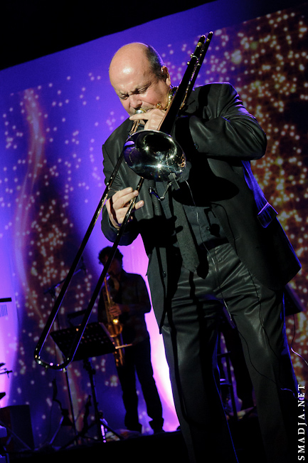 Véronique SANSON - CASINO BARRIERE TOULOUSE - 12/2011&nbsp;-&nbsp;Véronique SANSON au Théatre du Casino BARRIERE de Toulouse - décembre 2011