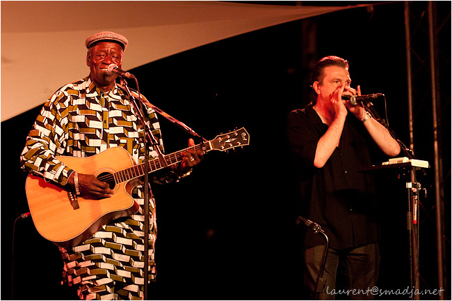 Boubacar Traoré&nbsp;-&nbsp;Festival Convivencia 2011 - Ayguevives