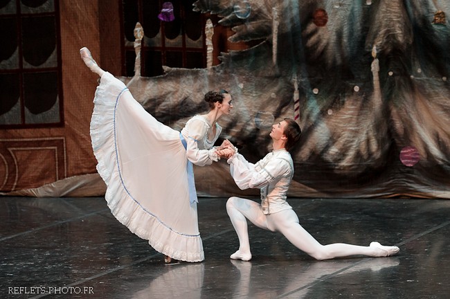CASSE-NOISETTES&nbsp;-&nbsp;CASSE-NOISETTES - TOULOUSE - 16/11/2011